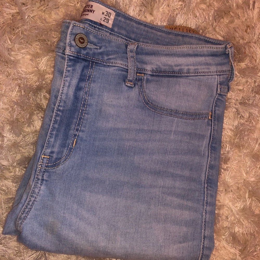 Light wash Hollister Jeans